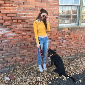 Meet your Posher, Lorria